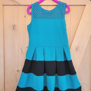 Green Black Pleated Dress Girls Size 7